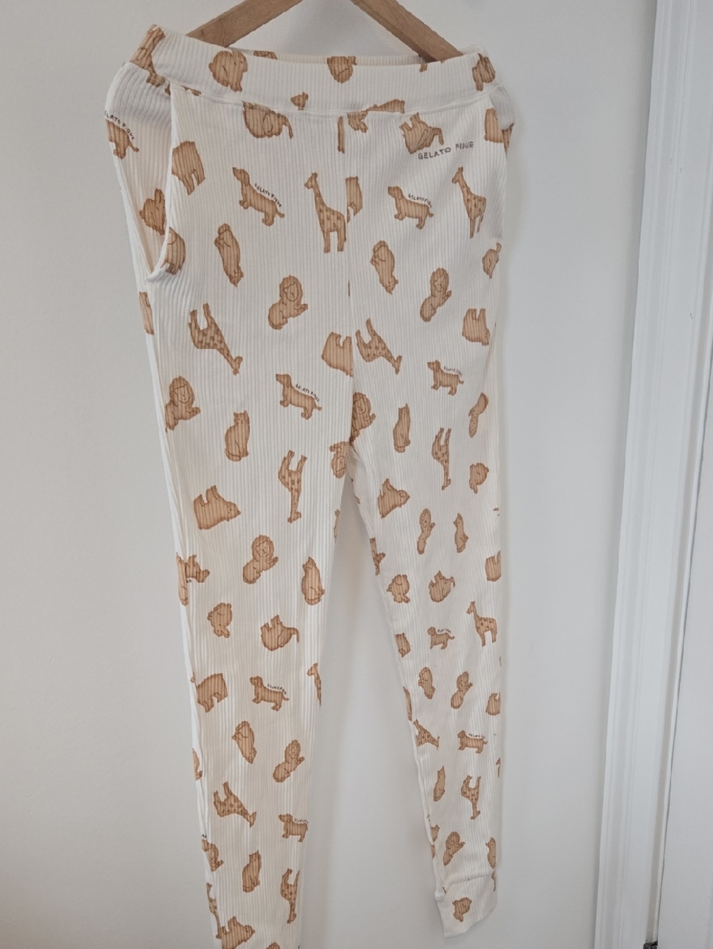 Gelato Pique Women's Cream Animal-Print Ribbed Lounge Pants